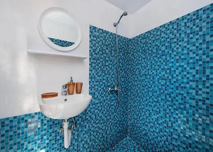 Yannis And Efi Cave House-sunset-